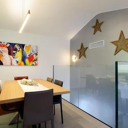 Lovely 3-bed In Puerto Del Carmen *