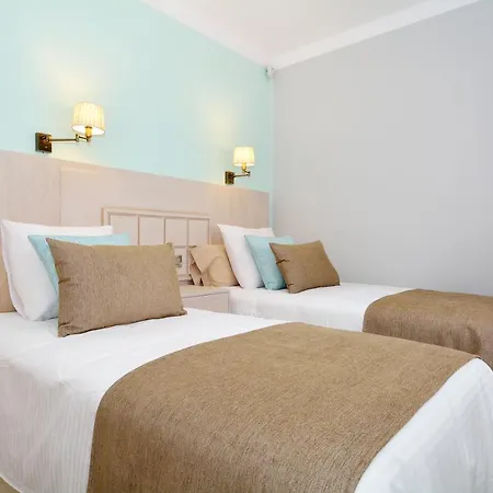 Lovely 3-bed In Puerto Del Carmen Villa